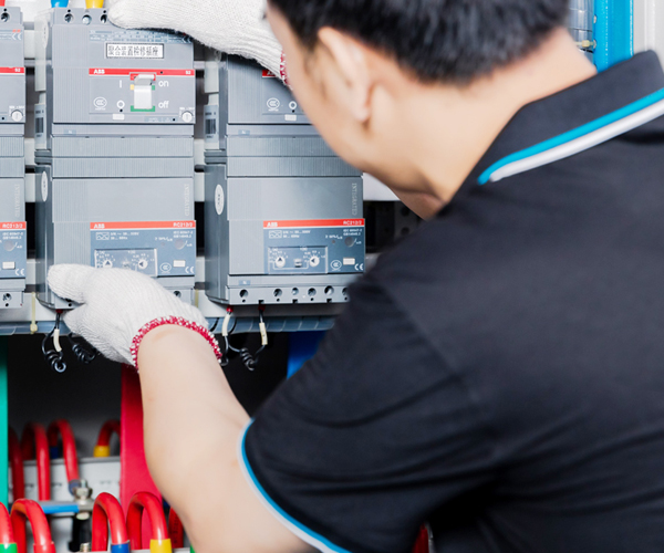 Fire-resistant design enhances the reliability of high-voltage switchgear sets